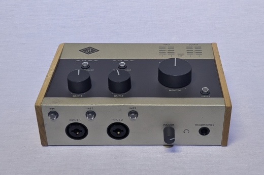 Universal Audio - Volt 276 USB Interface with Compressor